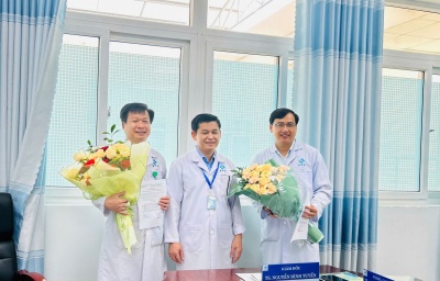 Trao Quyết định bổ nhiệm Phó Trưởng Khoa